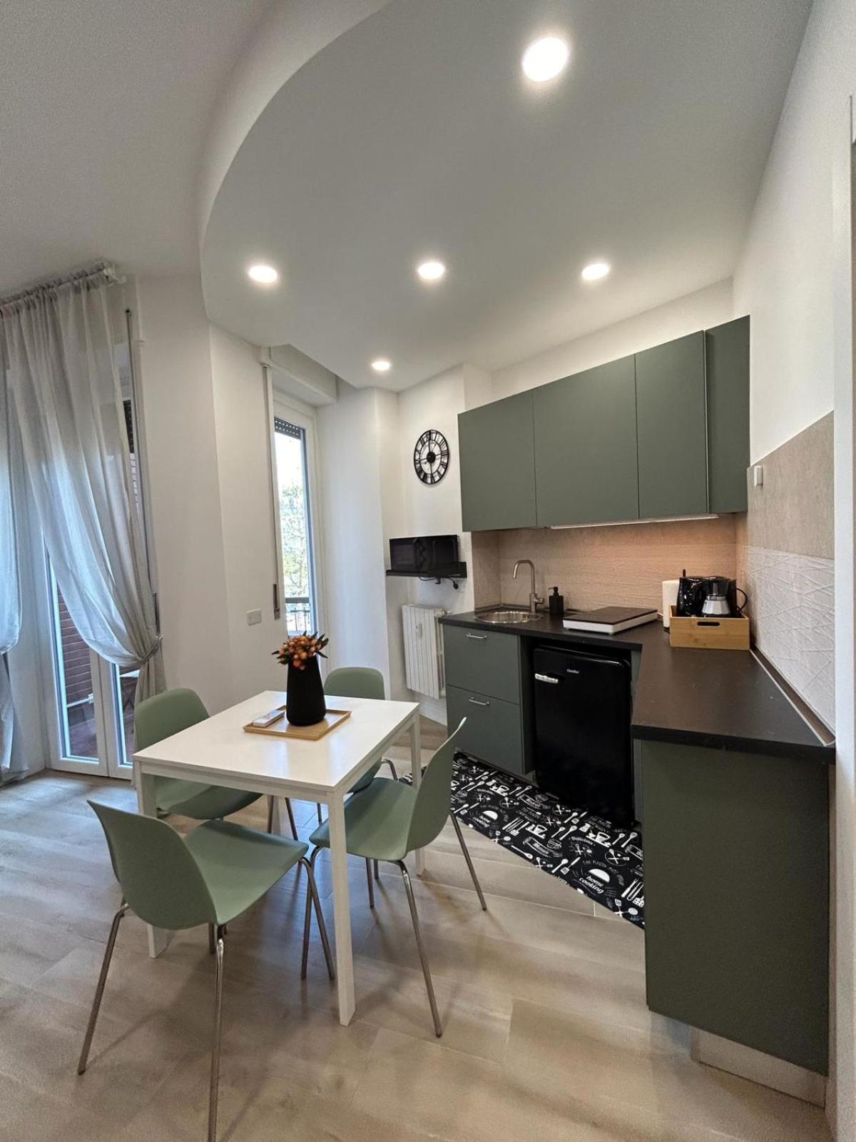 Modern Apartments Mm3 Afforifn Only 15 Min From Duomo Milão Exterior foto