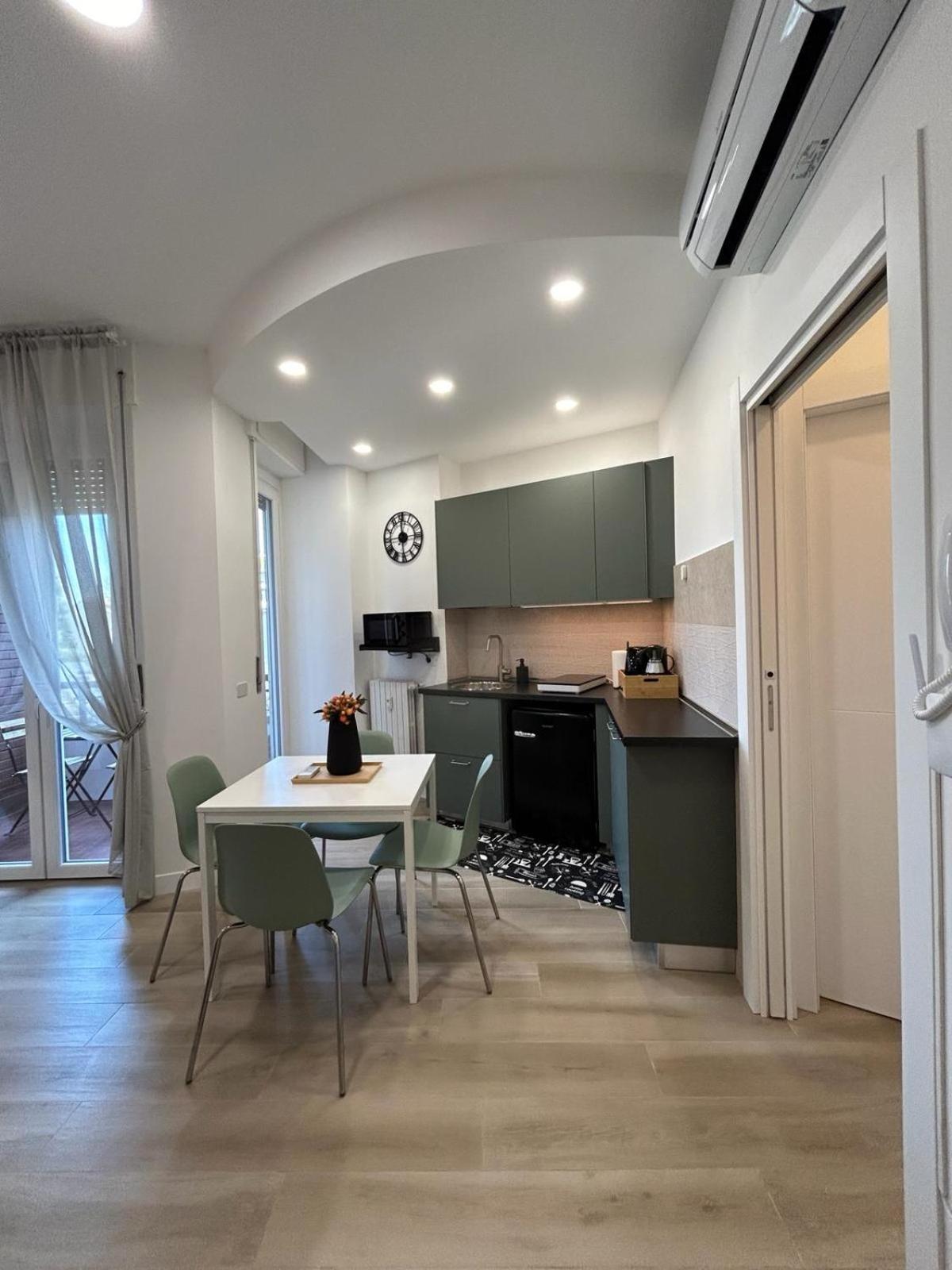 Modern Apartments Mm3 Afforifn Only 15 Min From Duomo Milão Exterior foto